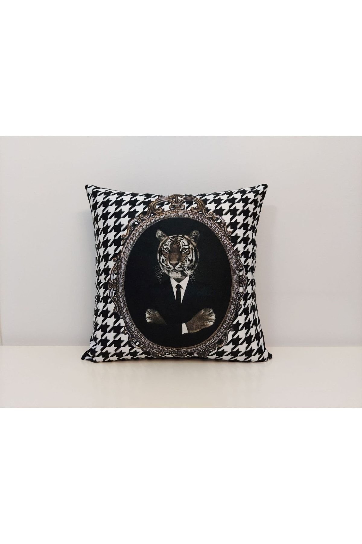 Aslan Kaz Ayağı Desen Kırlent Kılıfı