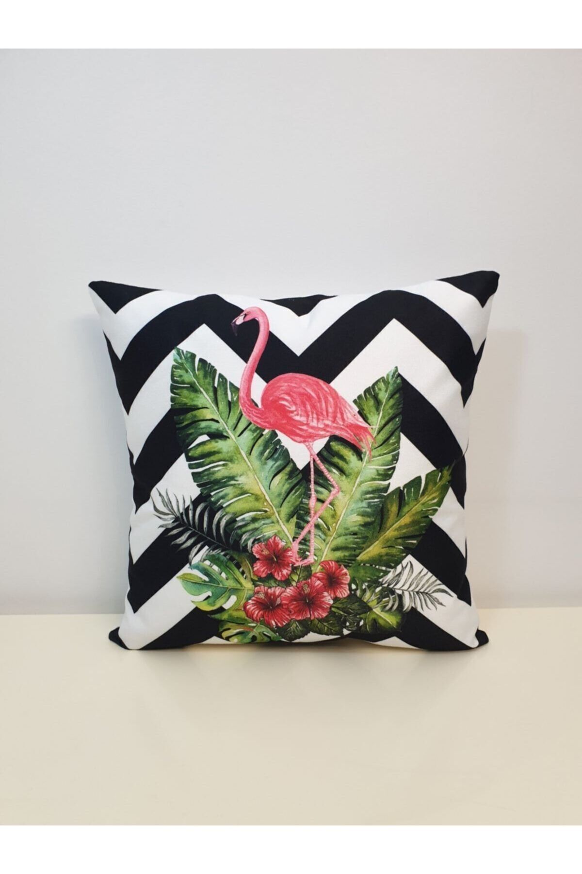 Zigzag Filamingo Desen Kırlent Kılıfı