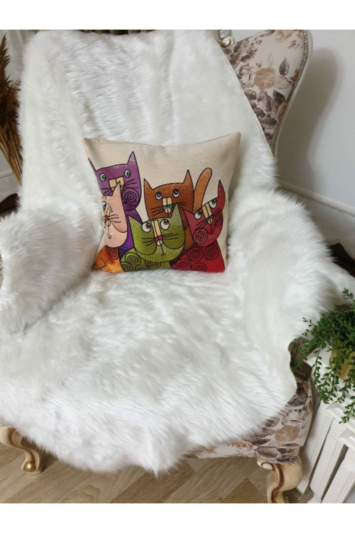 Goblen Kedi Kırlent Kılıf