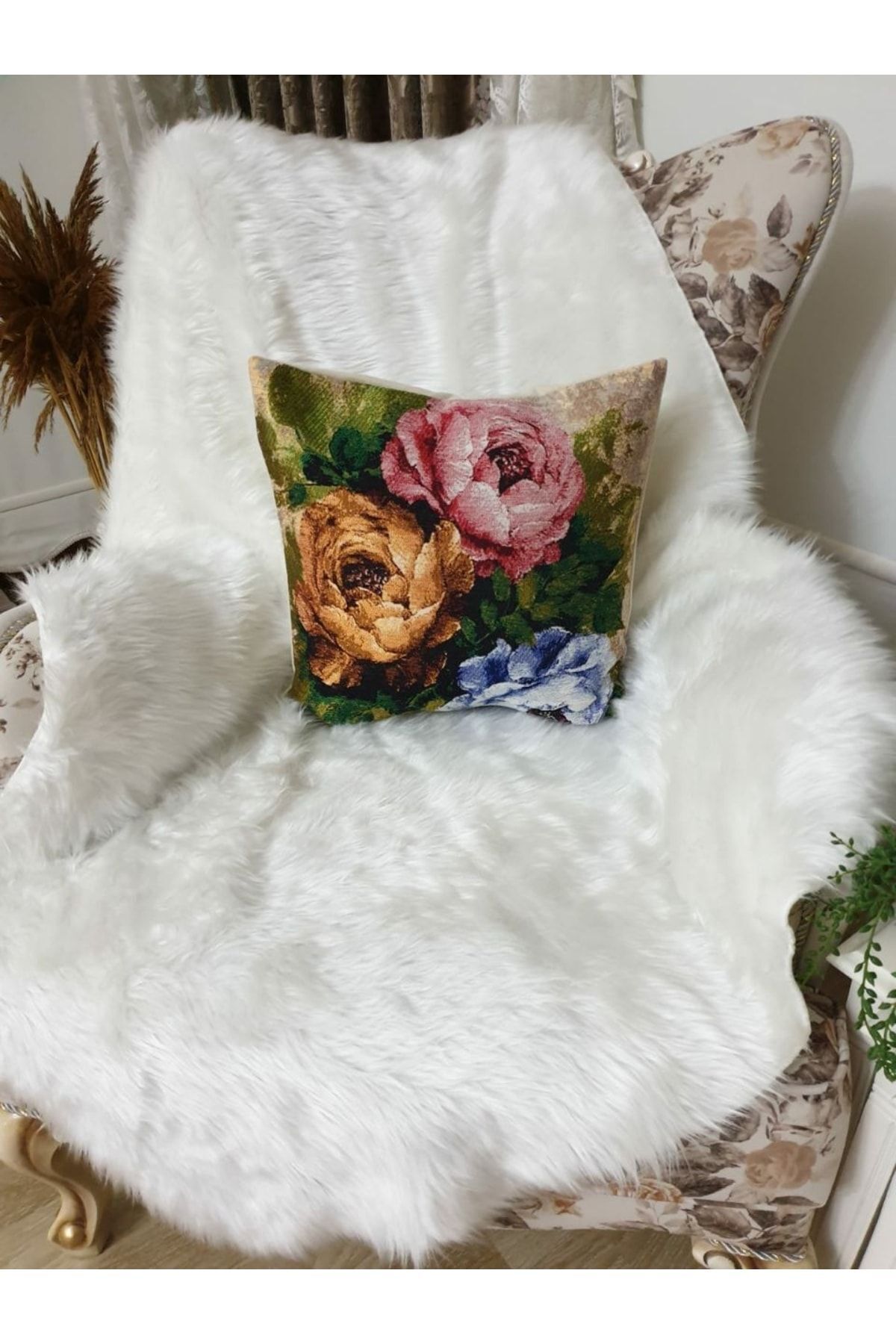 Goblen Üç Çiçek Desen Kırlent Kılıf