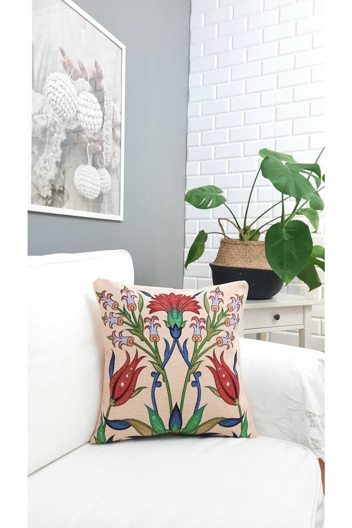 Goblen Çini Karanfil Dokuma Kırlent Kılıf