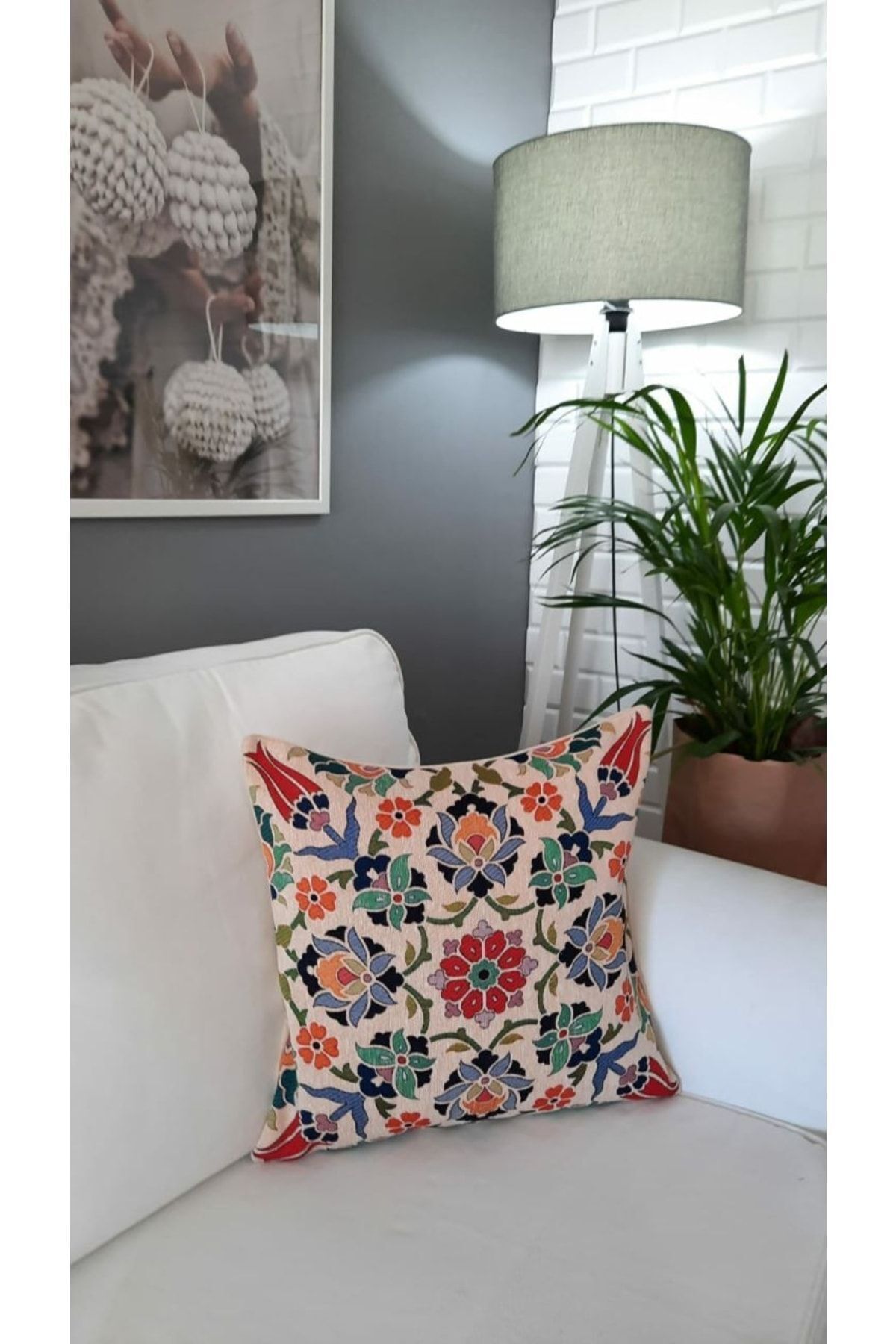 Goblen Çini Lale Desen Kırlent Kılıf