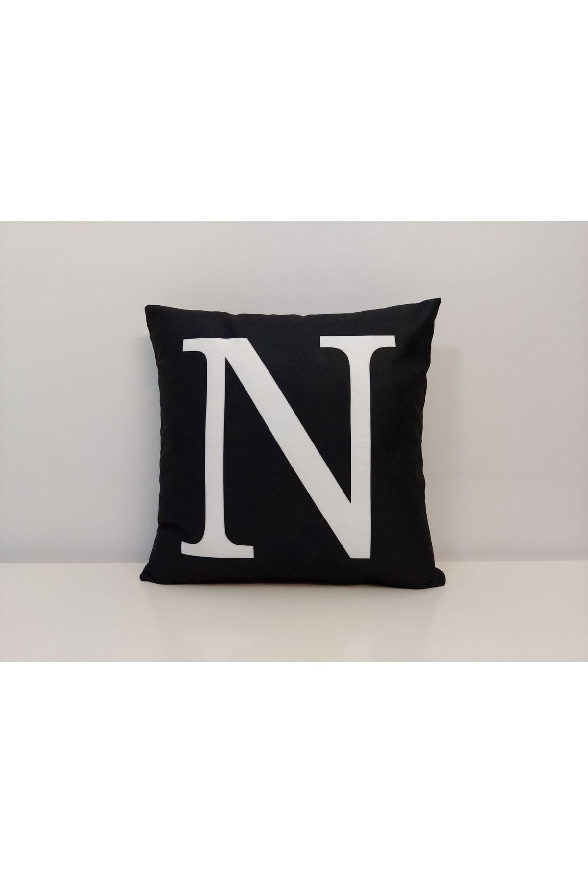 (n) Harfi Kırlent Kılıfı