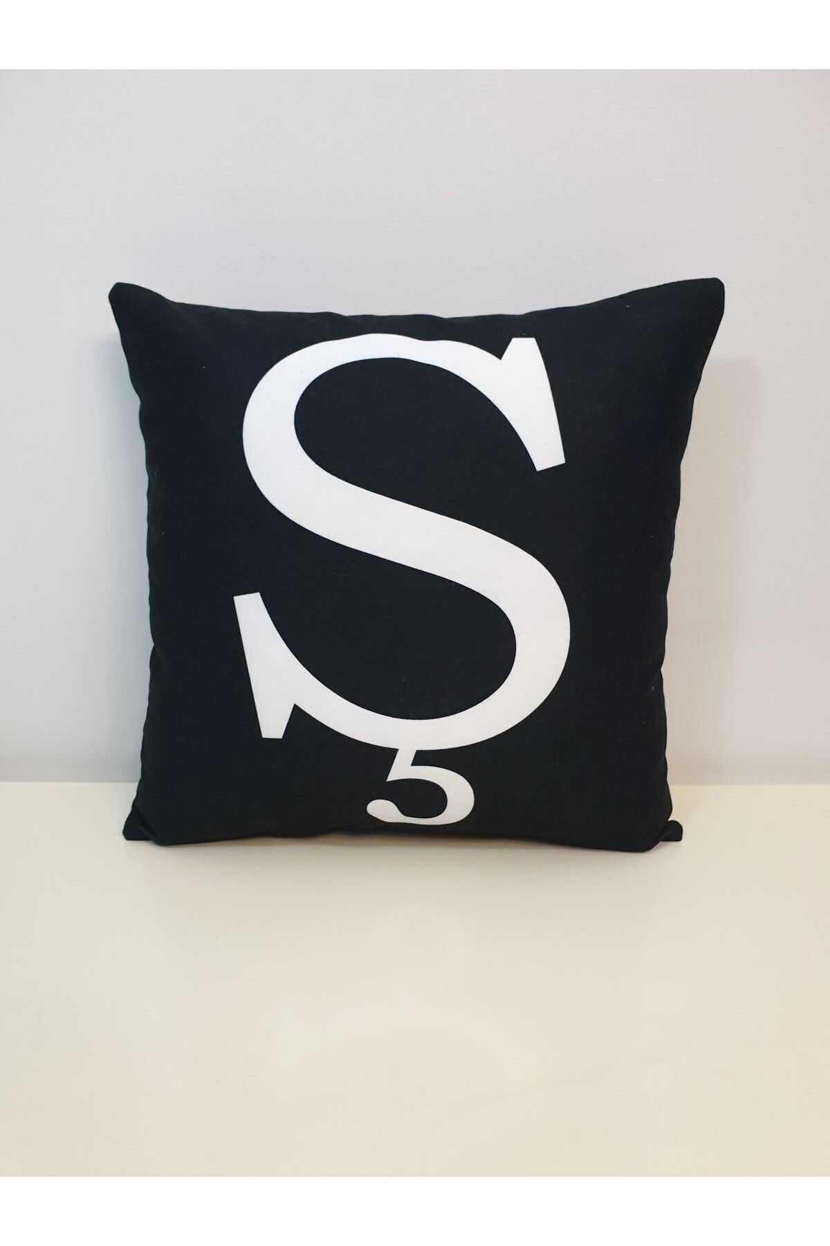 (Ş) Harfi Kırlent Kılıfı