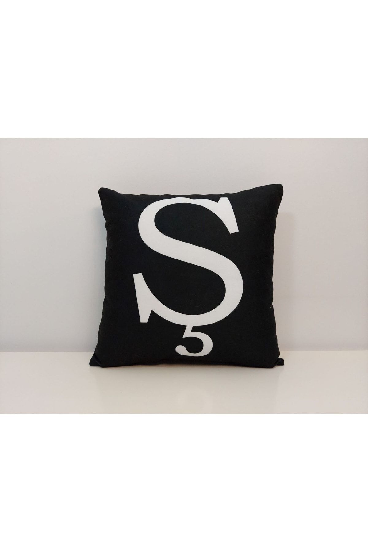 (Ş) Harfi Kırlent Kılıfı