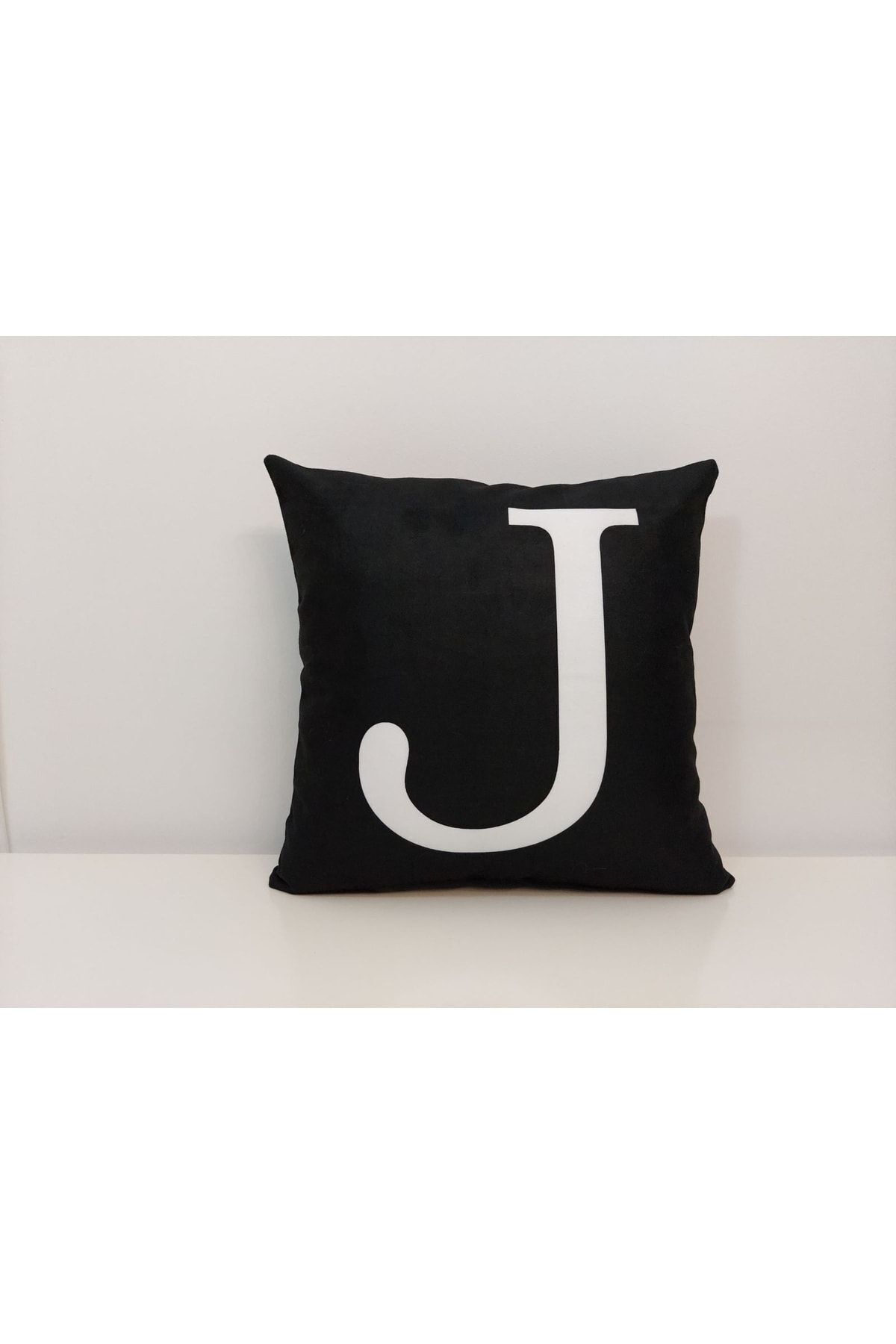 (j) Harfi Kırlent Kılıfı