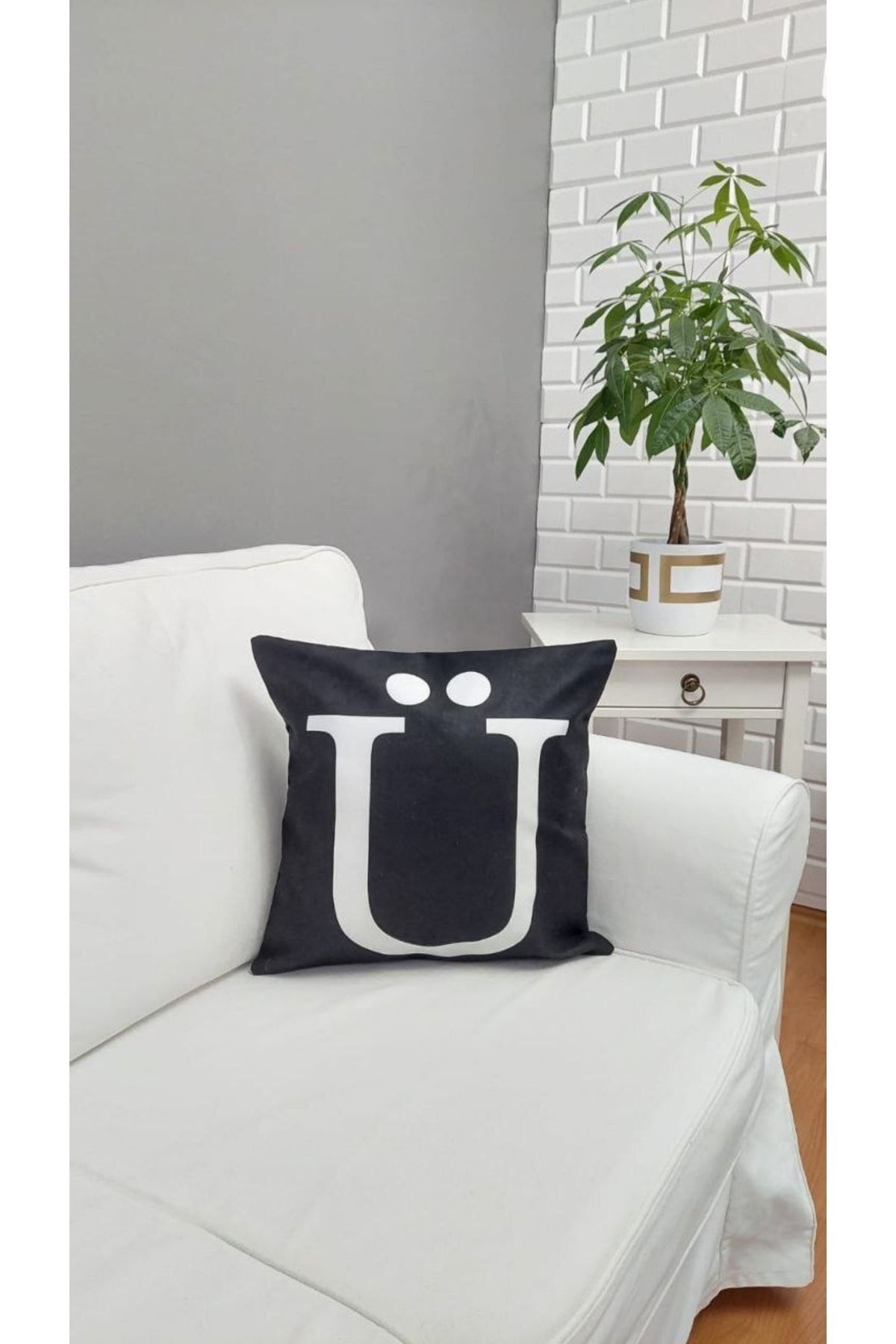 (ü) Harfi Kırlent Kılıfı