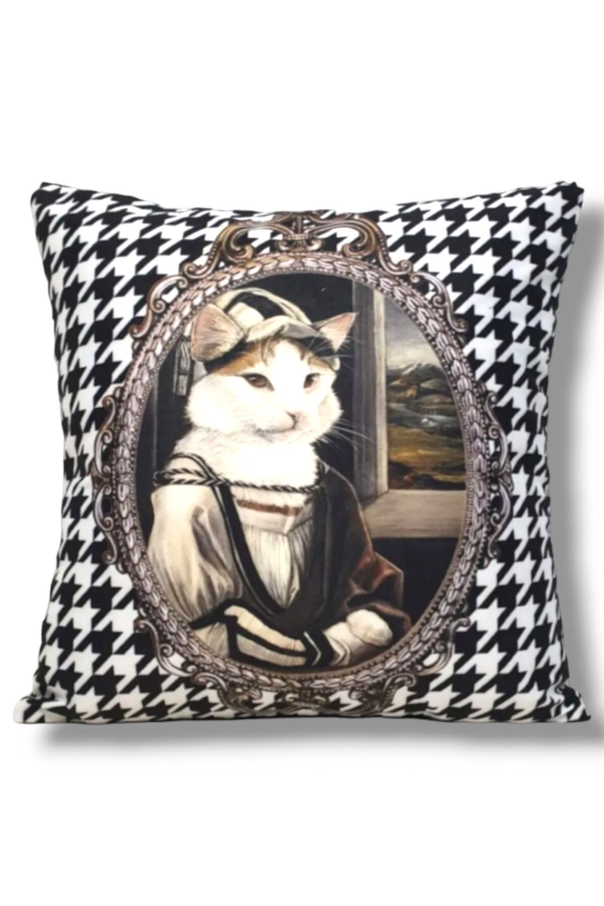 KAZ AYAK ŞAPKALI KEDİ