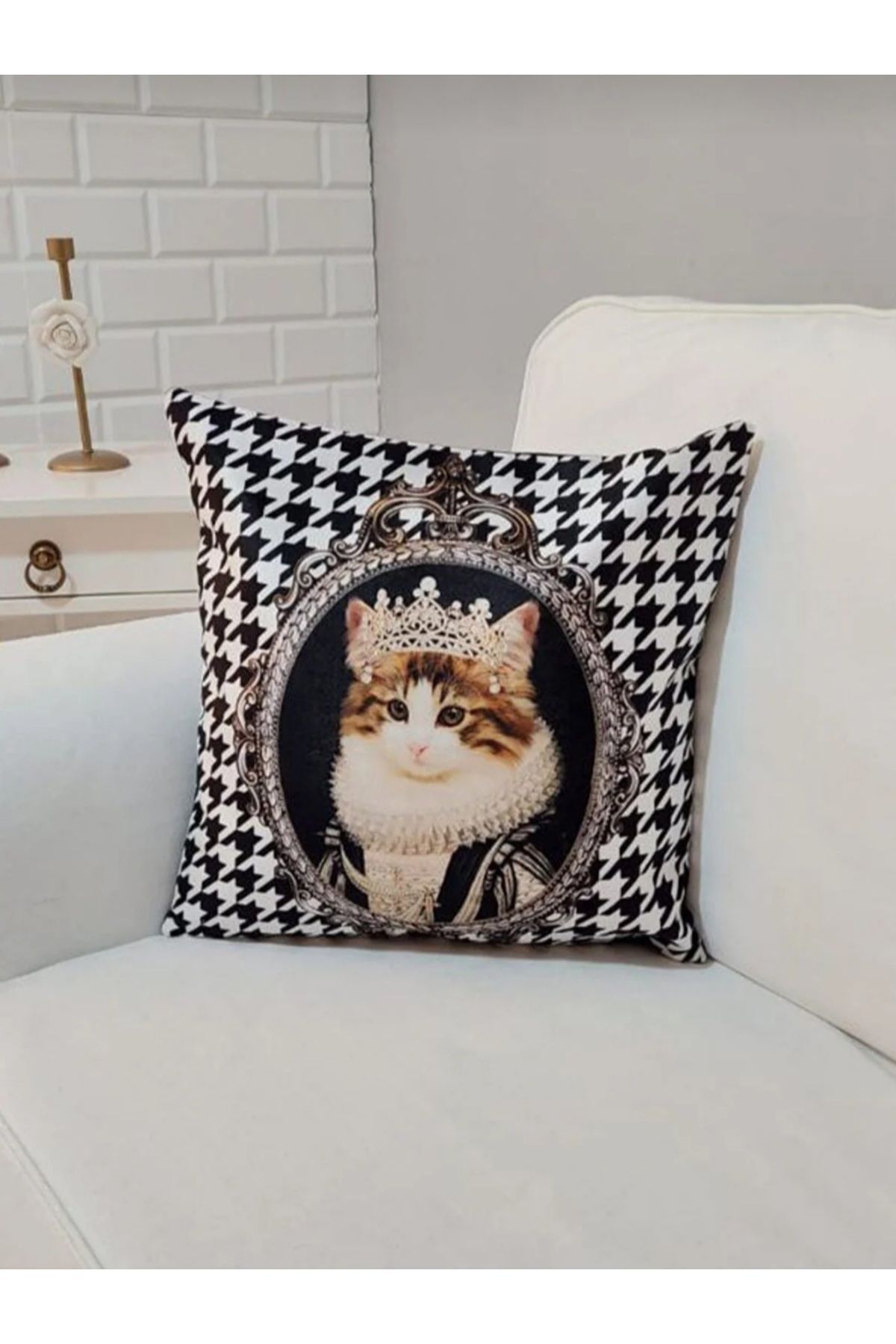 KAZ AYAK PRENSES KEDİİ