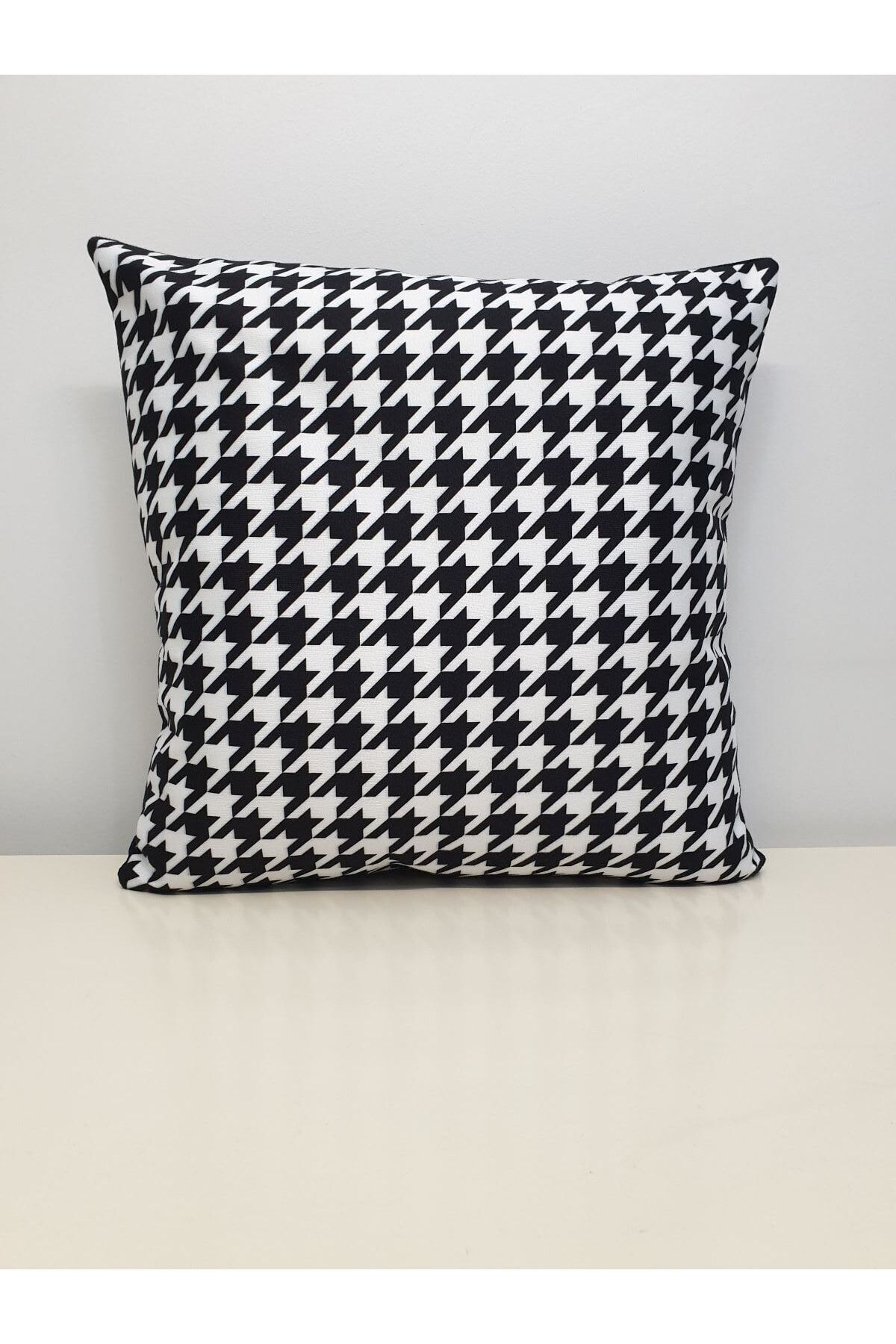 Kaz Ayağı Desen Kırlent Kılıfı