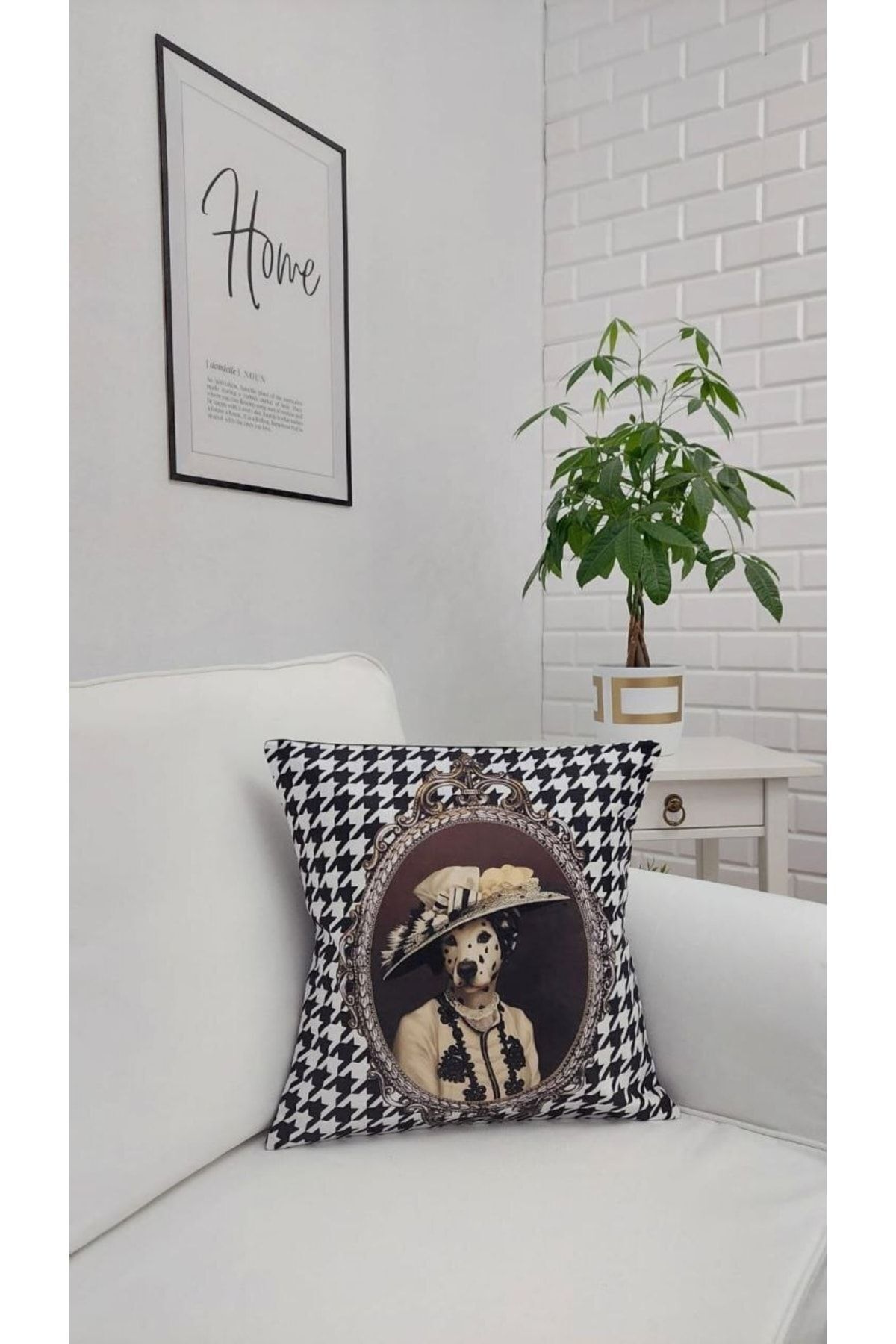 Kraliçe Köpek Kaz Ayağı Desen Kırlent Kılıfı