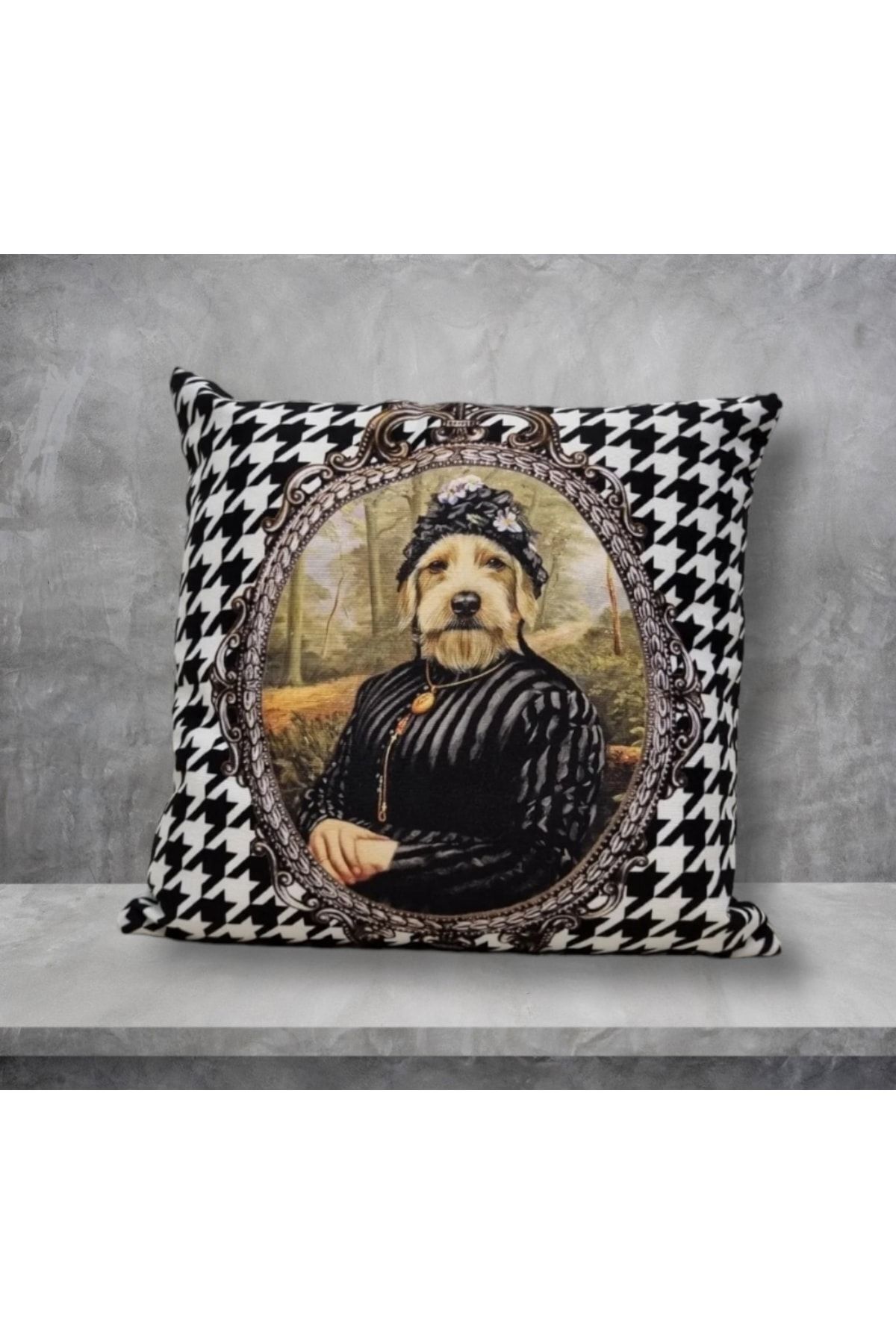 Köpek Hanımefendi Kaz Ayağı Desen Kırlent Kılıfı