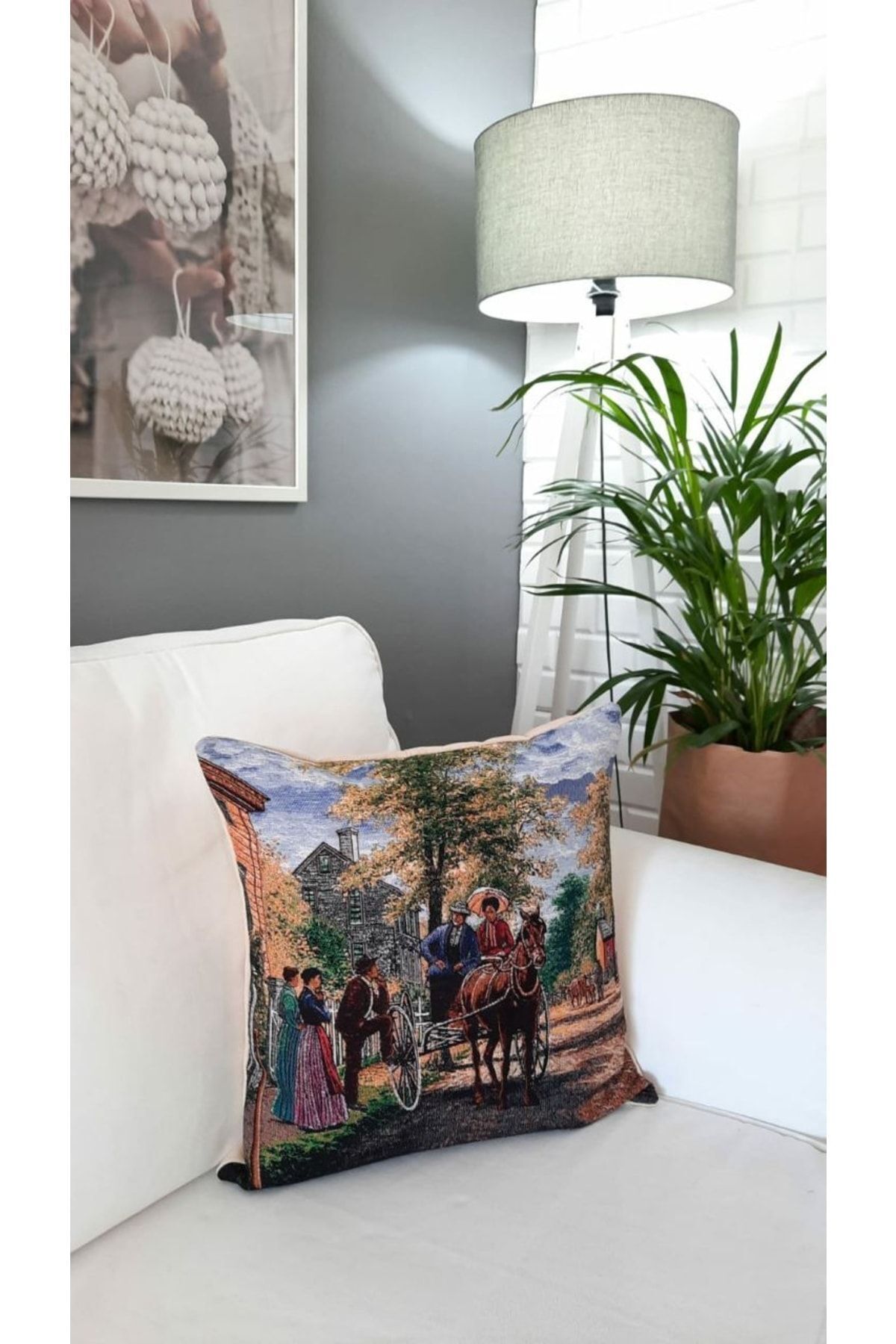 Goblen At Arabası Kırlent Kılıf