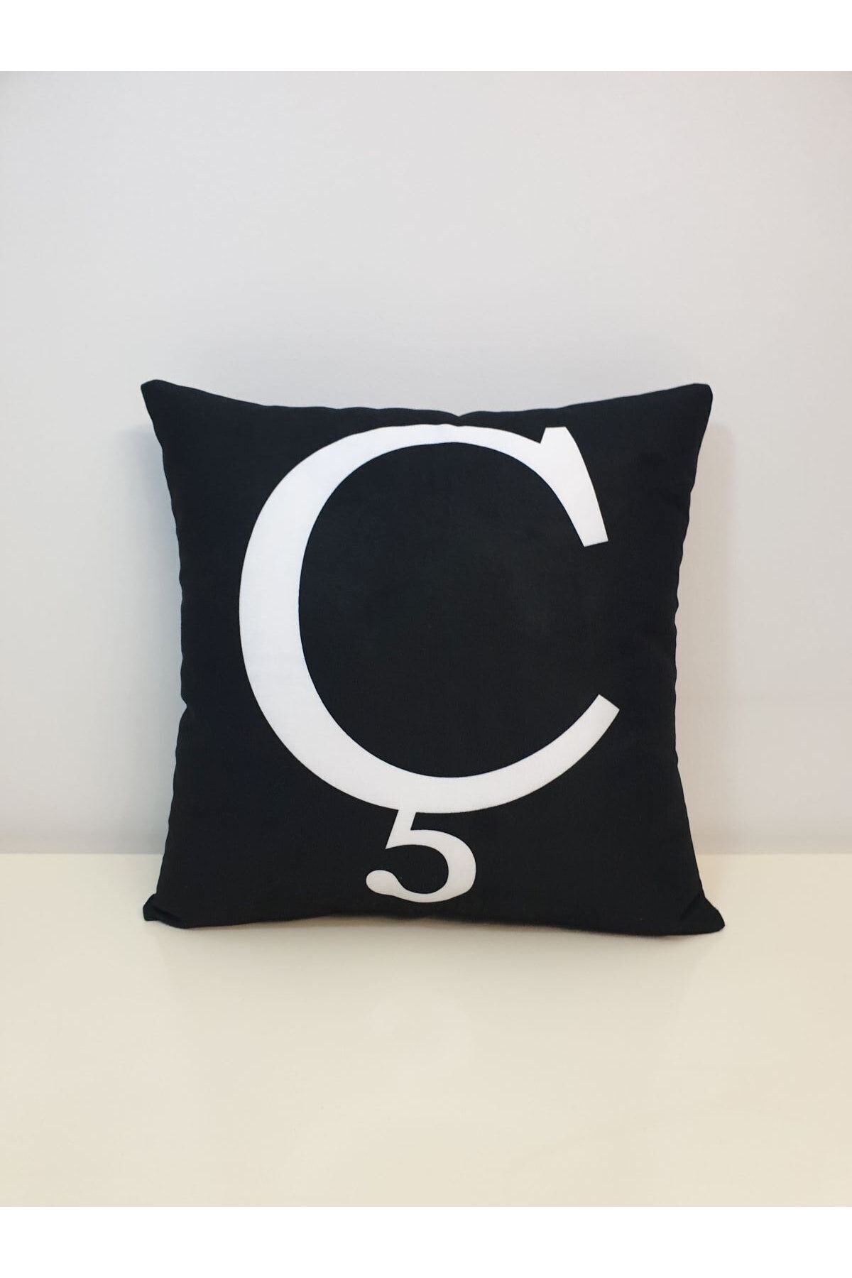 (ç) Harfi Kırlent Kılıfı