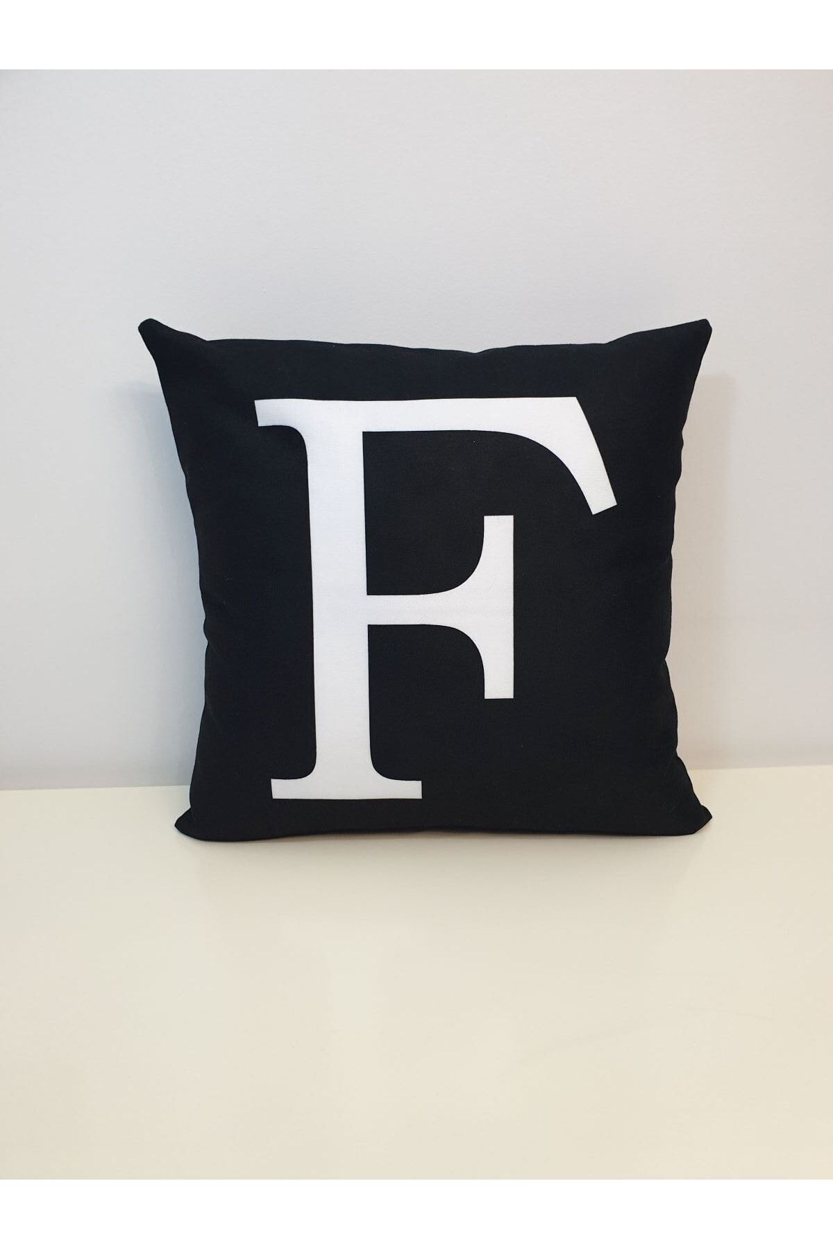 (f) Harfi Kırlent Kılıfı